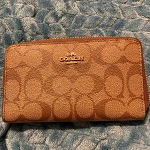 EUC coach wallet